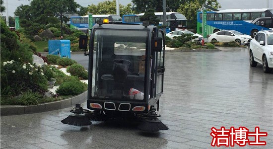 潔博士掃地車(chē)
